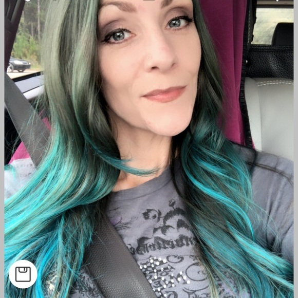 Meet your Posher, Stacy - Picture 6 of 6